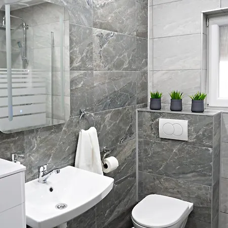 Apartamento Angie Kninsko Polje