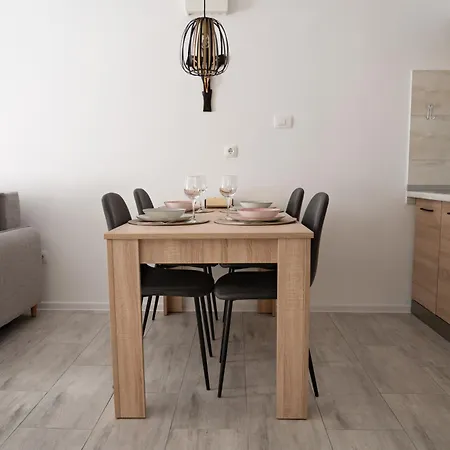 Apartamento Angie Kninsko Polje